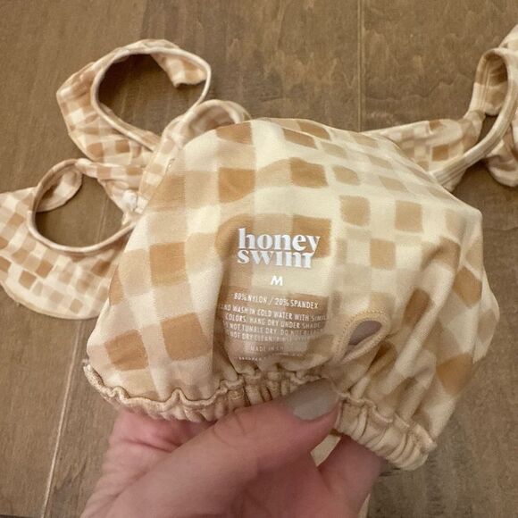 Honey Swim Harper Ruffle Triangle Set - Picture 5 of 5